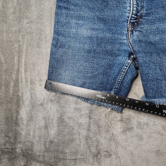 VTG Levis Shorts Men's 33 Blue 517 Cut‎ Off Jean Shorts Made In USA Denim - Picture 11 of 12